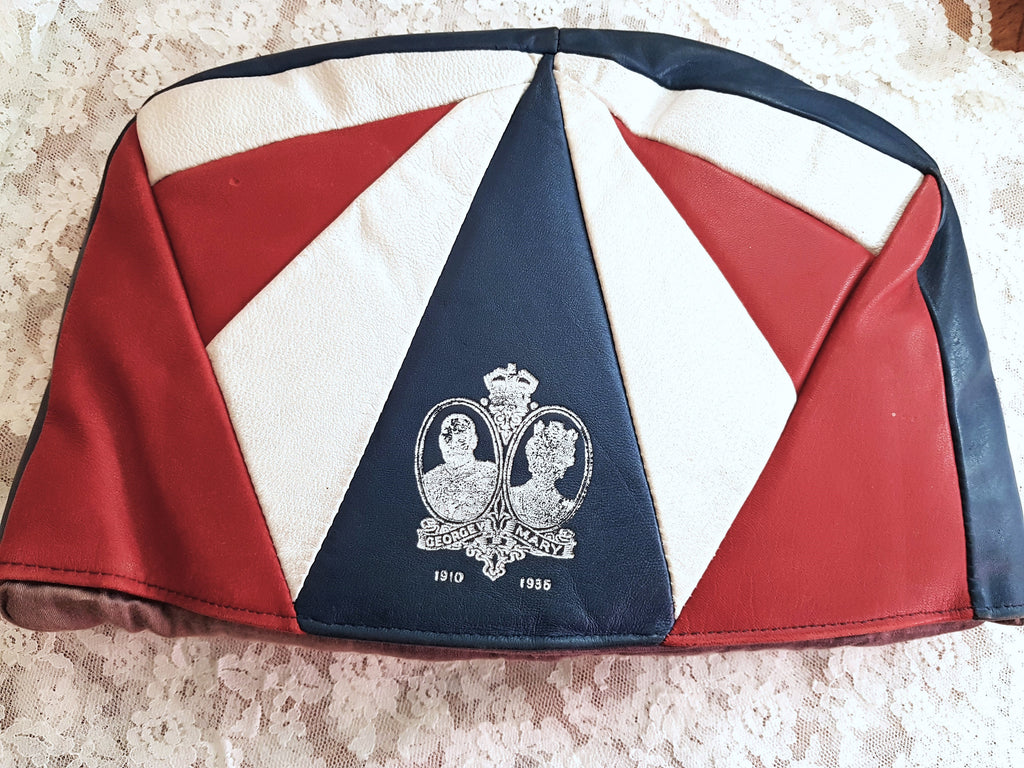 RARE Silver Jubilee of George V Queen Mary, Tea Cosy , Leather Tea Cozy, 1935 English Royalty Souvenir, Beautiful To Display, Collectible British Royalty