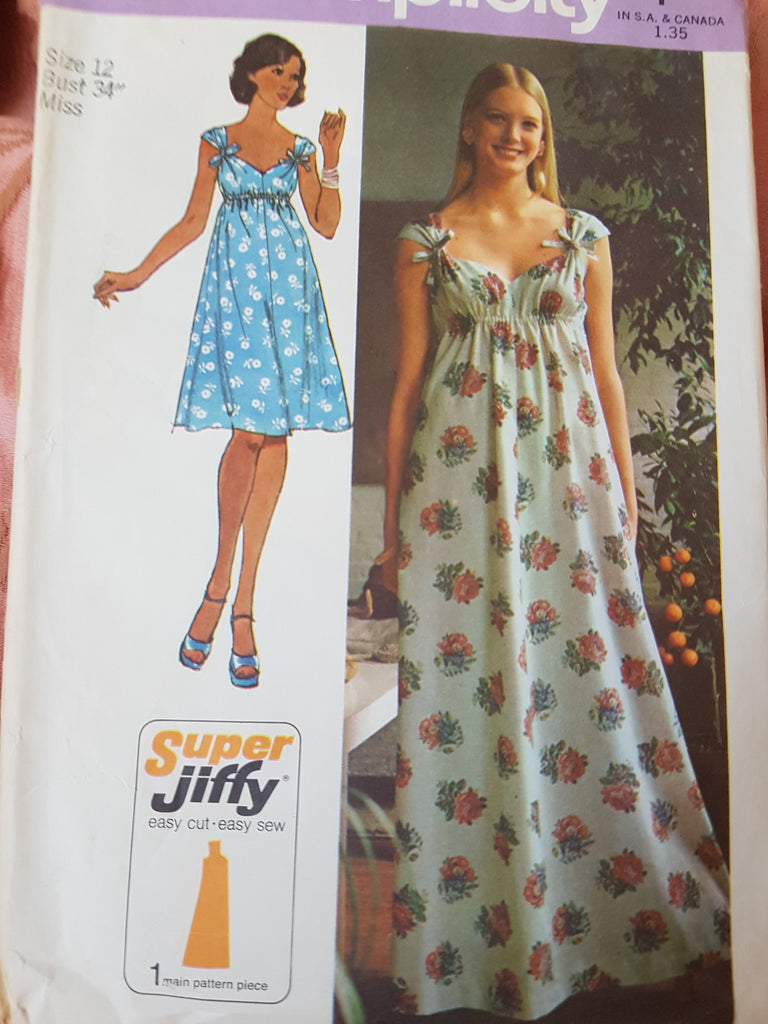 Simplicity 6409 CUTE 1970s Empire Waist Dress 2 Lengths, Sweetheart Neckline,Super Jiffy Bust 34,Vintage Sewing Pattern