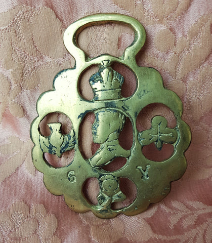 FABULOUS King George V Horse Brass , Beautiful Time Worn Horse Brass With Thistle, Crown, Shamrock and Rose ,Collectable Vintage British Royalty