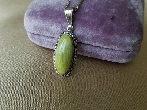 BEAUTIFUL Vintage Irish Connemara Marble and Marcasite Pendant, Classic Design, Sterling Hallmarks, Collectible Vintage Jewelry