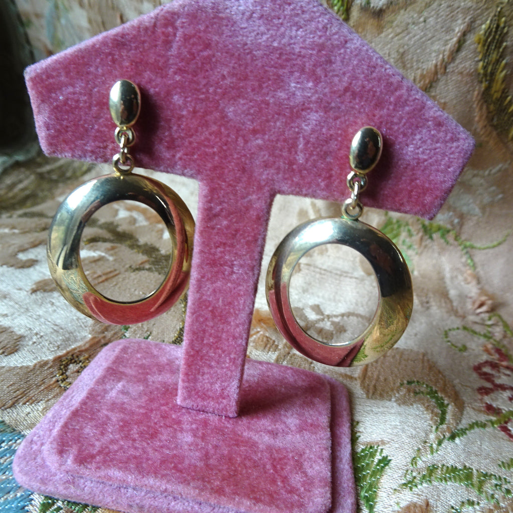 LOVELY 1980s Drop Earrings, Gold Tone Metal Pierced Earrings, Dangle Earrings, Collectible Vintage Jewelry