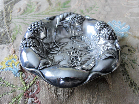 GORGEOUS Repoussé Antique Sterling Silver Dish, English Made, Exceptional Silver Work, Unique Design, High Quality Silver Workmanship, Collectible Silver