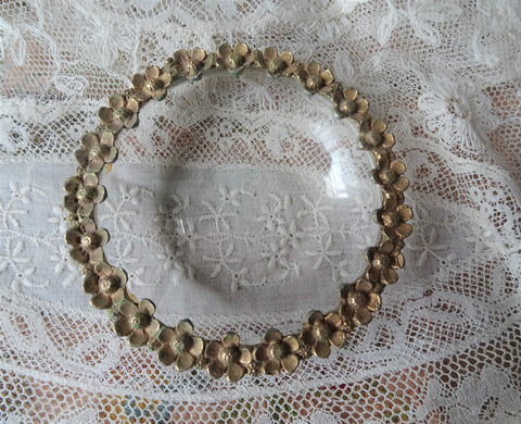 LOVELY Vintage Trinket Dish, Glass and Ormolu, Vanity Dish, Boudoir Decor, Collectible Vanity Items