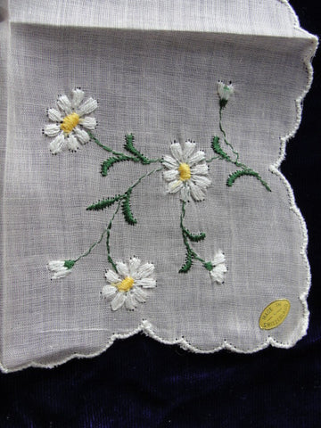 Lovely Vintage Hand Embroidered Swiss Hankie BRIDAL WEDDING HANDKERCHIEF Special Hanky Daisies Flowers Embroidery