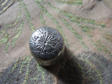 Beautiful Antique Thimble By CHARLES HORNER English Silver DORCAS Heavily Chased Daisy Pattern Collectable Sewing Needlework Tools