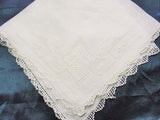 Beautiful Vintage Lace Hankie BRIDAL WEDDING HANDKERCHIEF Hanky Fancy Lace lovely Hand Embroidery Openwork Perfect Bride to Be Present