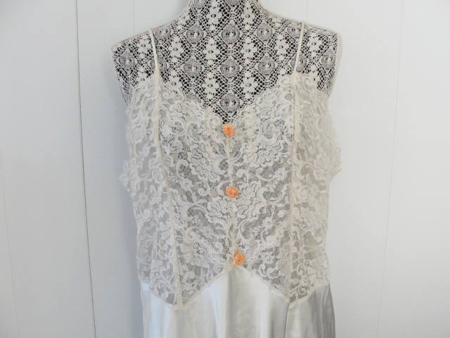 Lovely Retro Lingerie Gown with Satin Roses XL Bust 41