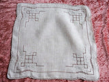 Beautiful Vintage Lace Hankie BRIDAL WEDDING HANDKERCHIEF Hanky lovely Hand Embroidery Openwork Perfect Bride Present Collectible Hankies