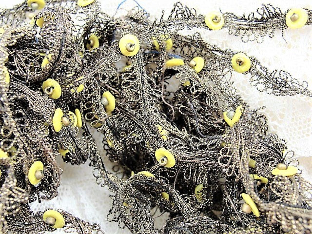 GORGEOUS Antique French Trim,Gold Metal Metallic Trim, Bullion Metallic Ribbon Trim,Sewing Supplies,Half Dolls Trim,Collectible Vintage Lace