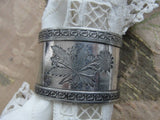 VICTORIAN Engraved Silver Napkin Ring, Lovely Floral Engraved Pattern,Silver Plated Napkin Holder, Fine Dining Silver, Collectible Silver