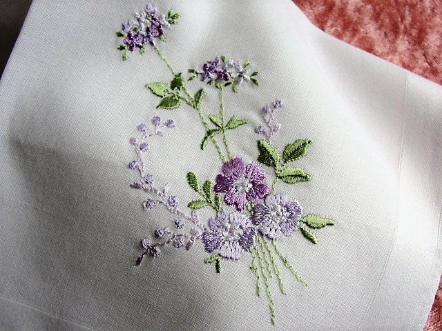 LOVELY VINTAGE HANKIE,Handkerchief,Delicate,Dainty Lilac Pansies Hand Embroidered Hanky,Sweet Raised Pansy Flowers,Something Old Bridal Gift