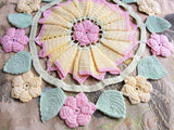 CHARMING Vintage FIGURAL Floral Doily, Flowers,Hand Crocheted Doily,Farmhouse Decor,French Country Cottage,Collectible Doilies,Vintage Decor