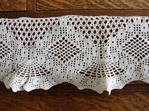 CHARMING Antique French Country Farmhouse Shelf Mantle Trim, Kitchen Valence, Cheminee ,Pelmet, Fireplace Trim, Vintage Lace, Cottage Decor