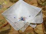 LOVELY Vintage Lace Handkerchief,Hand Embroidered Hanky,Basket of Flowers,Perfect Hankie For Bride To Be,Bridal Hanky Collectible Hankies