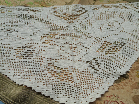 CHARMING Antique French Country Farmhouse Shelf Mantle Trim Roses Doily, Valence,Chemine Pelmet, Fireplace Trim,Vintage Lace, Cottage Decor