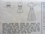 40s Beachwear Pattern SIMPLICITY 2871 Pin Up Style Bandeau Bra, Tie Front Blouse, High Waist Shorts and Full Skirt Bust 33 Vintage Sewing Pattern